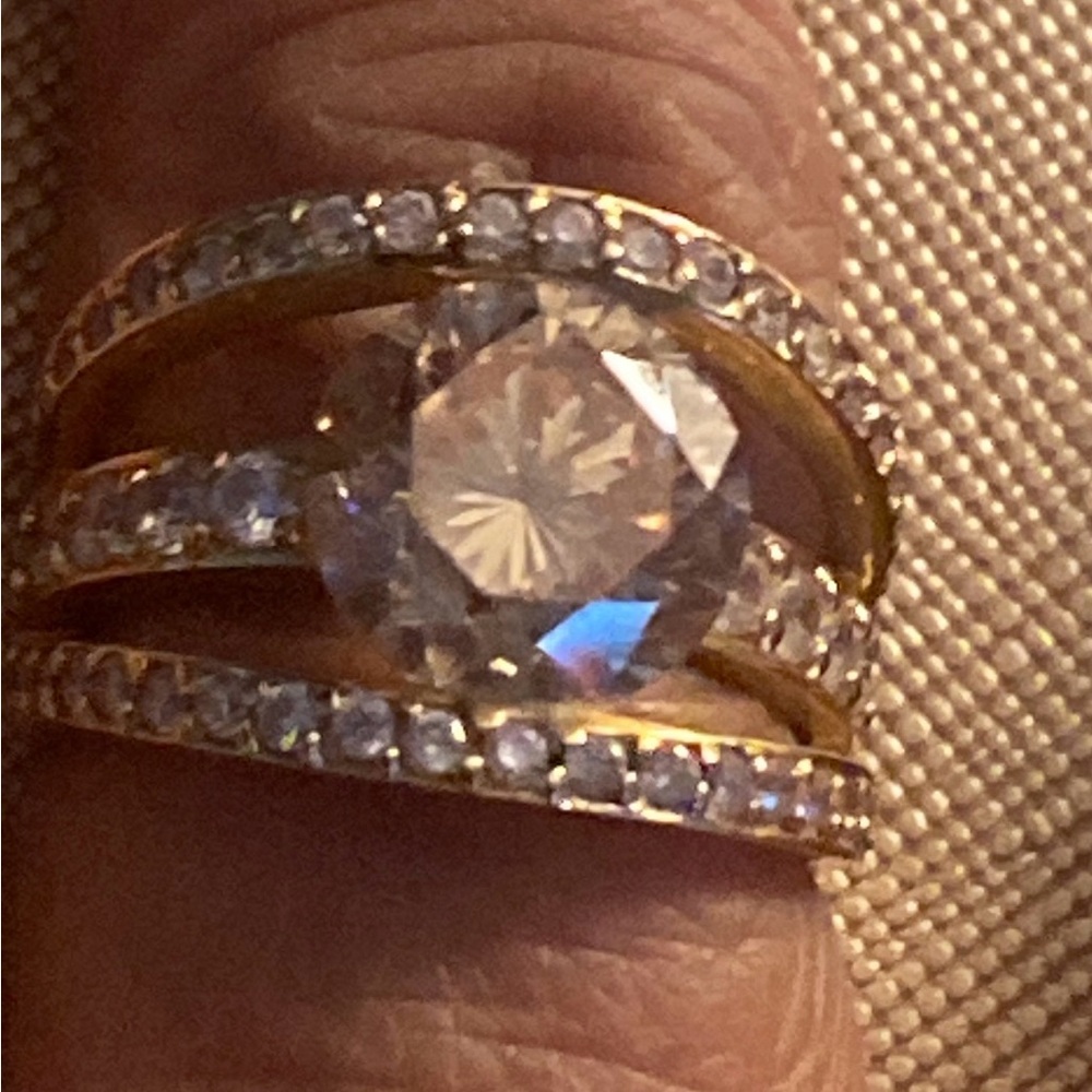 18k Gold Ring